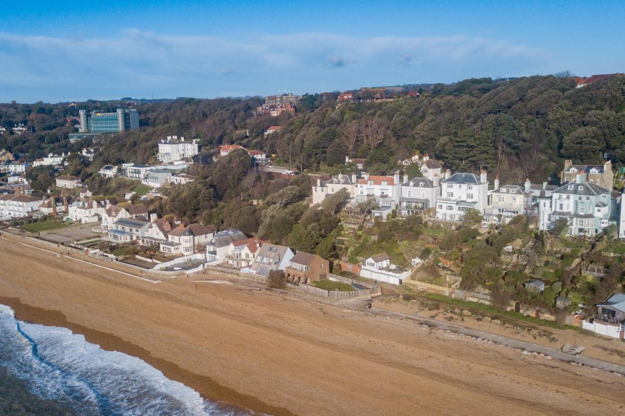 Seagulls By Bloom Stays Folkestone Exterior photo